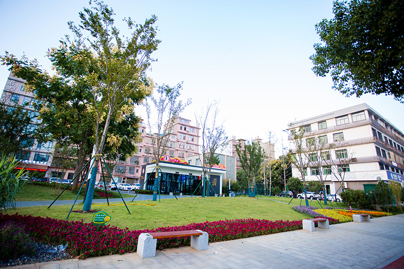 20230807547880.jpg 23、長(zhǎng)沙市普瑞大道(三環(huán)線-金星大道)提質(zhì)改造項(xiàng)目-(2).jpg